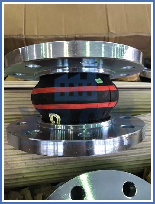 компенсатор резиновый фланцевый в Новочебоксарске